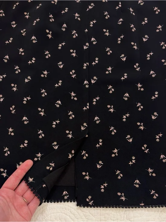 NWT Ann Taylor Black Floral Pencil Skirt - Picture 6 of 6